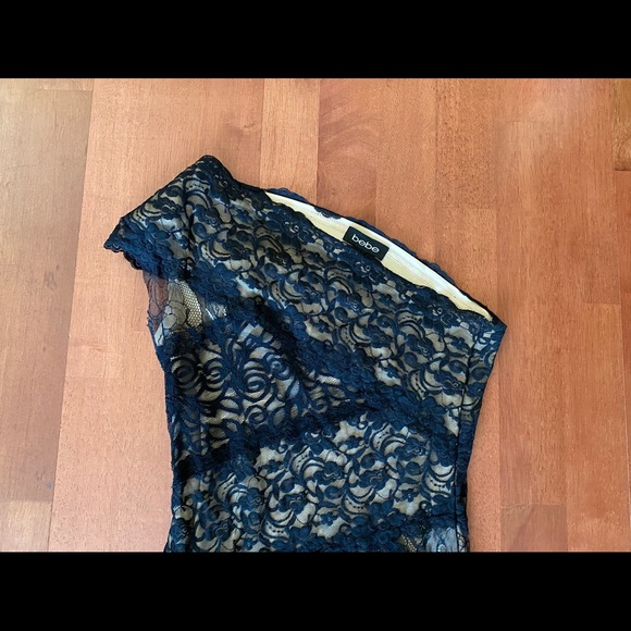 BEBE BLACK LACE DRESS - Picture 2 of 6
